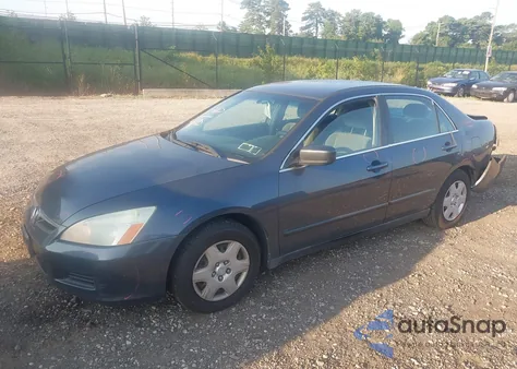 2007 Honda Accord 2.4 Lx из США, поврежденный, VIN 1HGCM56407A149250